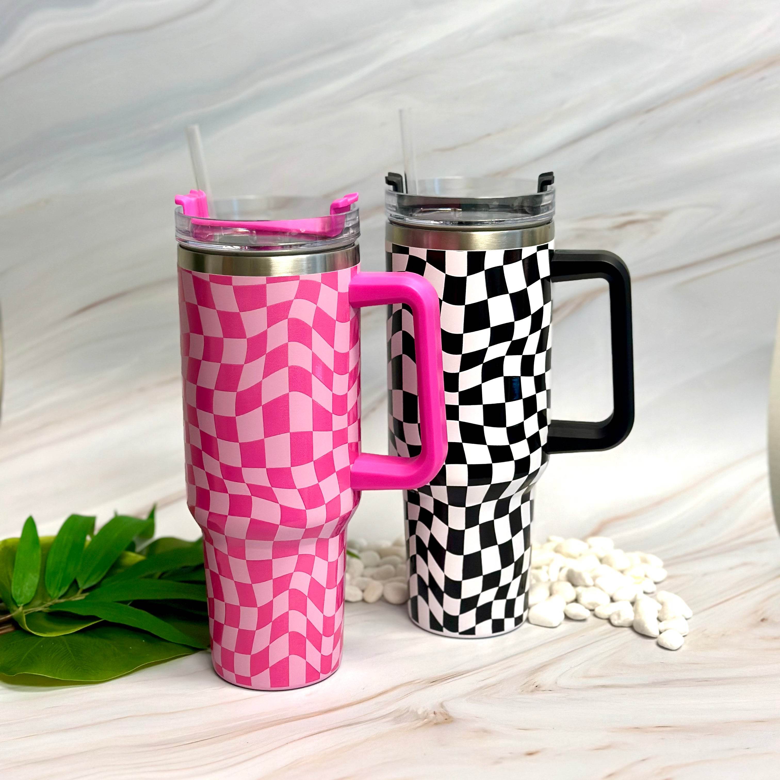 Stylish Checker Water Cup with Handle - Large Size - Flowly Home